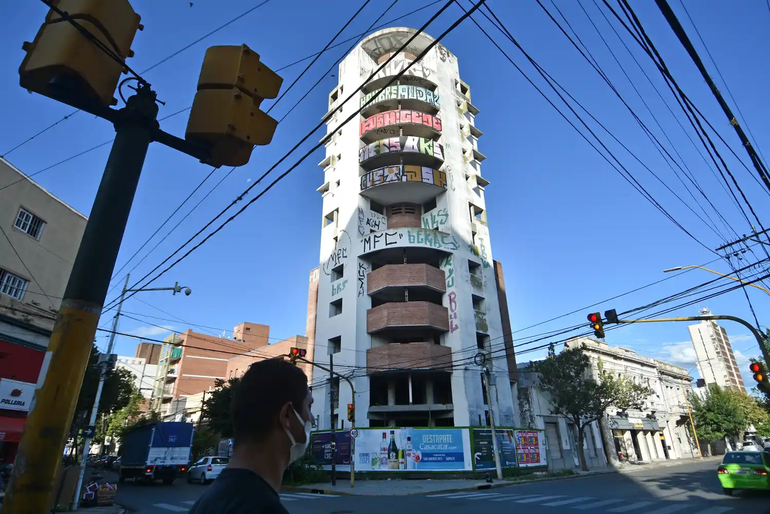 Desmienten que esté en obra el edificio “fantasma” de Suipacha y 9 de Julio