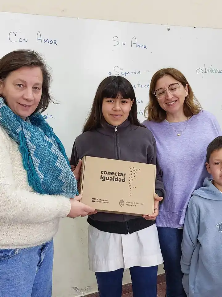Conectar igualdad: se entregaron más computadoras en Gualeguay