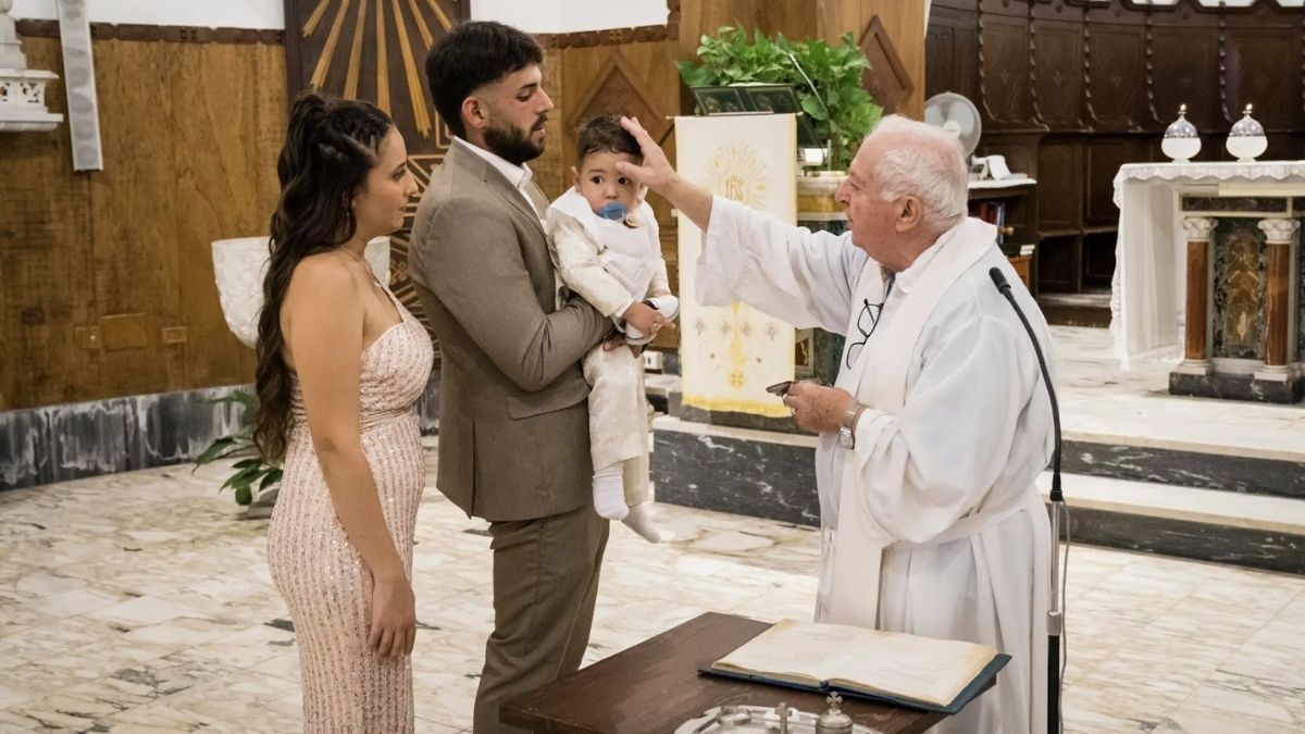 La Iglesia Católica prohibió a los padrinos bautismales en una diócesis de Italia