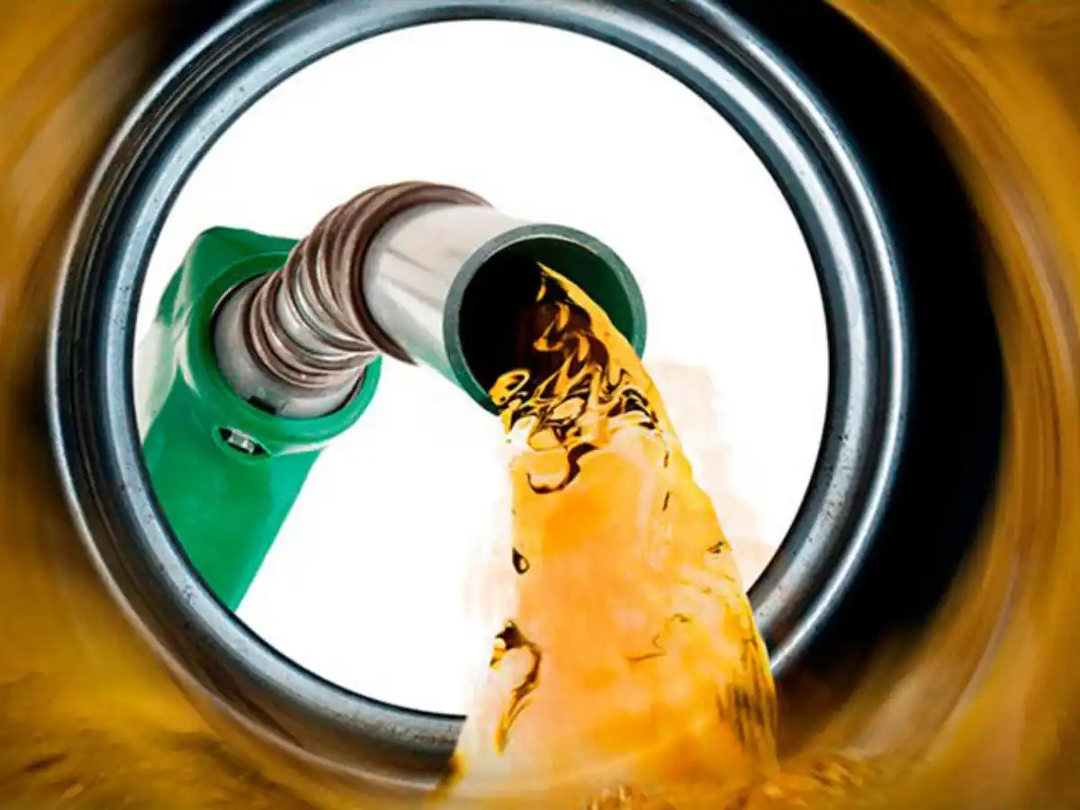 Cada vez cuesta más llenar el tanque