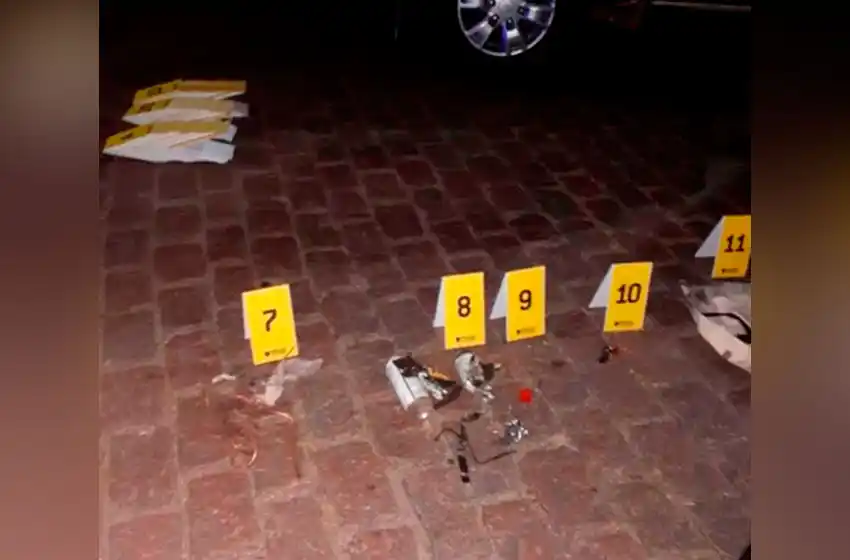 Detonaron una bomba casera en la casa del juez Bonadio