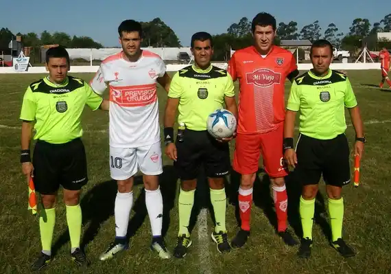 Los árbitros para le segunda fecha de la Copa Entre Ríos