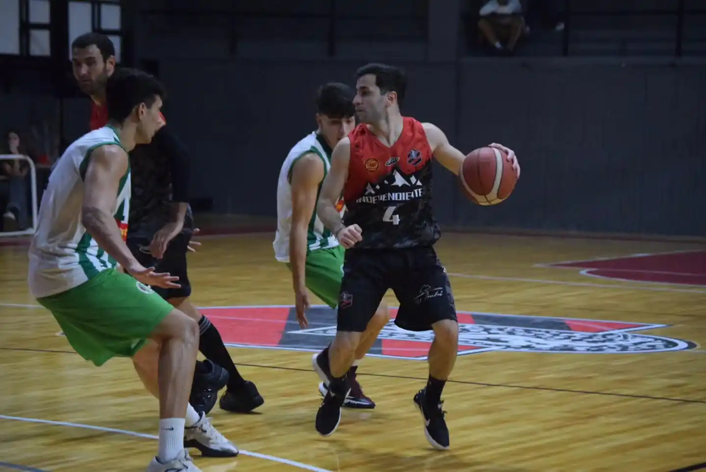 Gastón Di Salvo fue importante en el último cuarto.