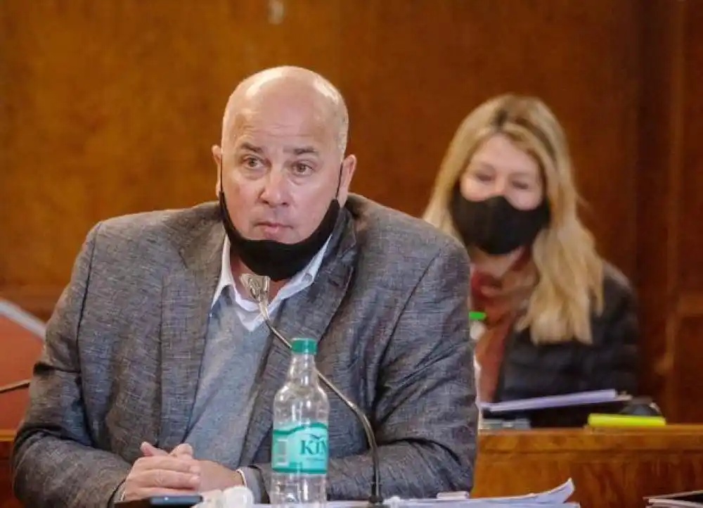 "Hace meses que no funciona el senógrafo del hospital y el gobernador regala viajes", se quejan desde Mar del Plata