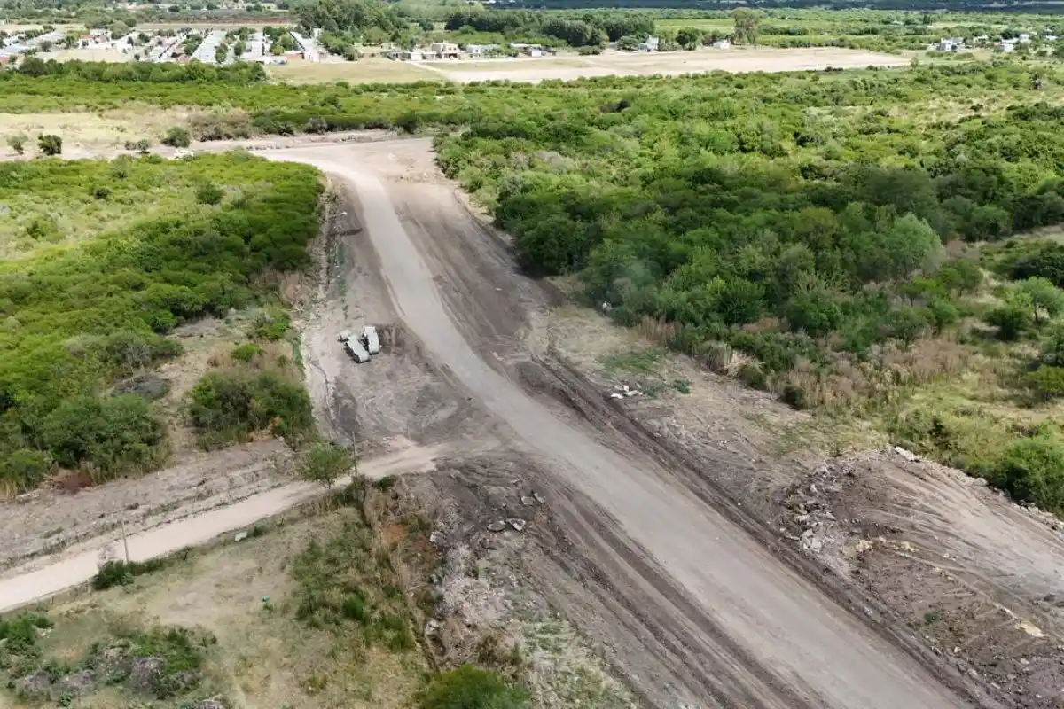 Abrieron la avenida Alsina hasta su conexión con la Ruta 136 para desviar el tránsito pesado