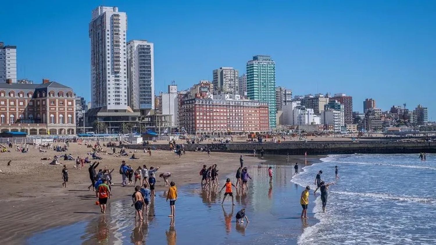 Tragedia en la playa: murió un turista extranjero