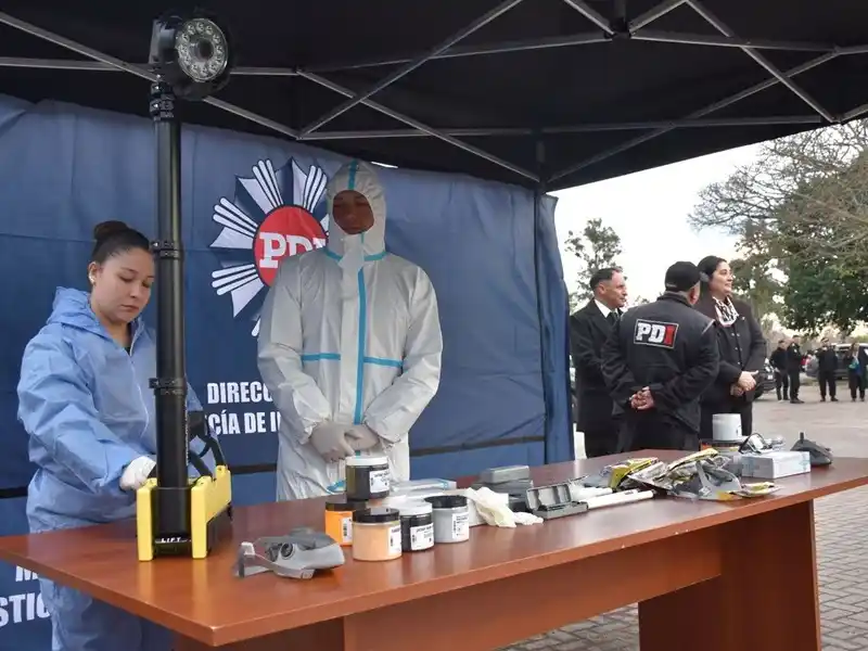 Equipos para la Policía de Investigación.