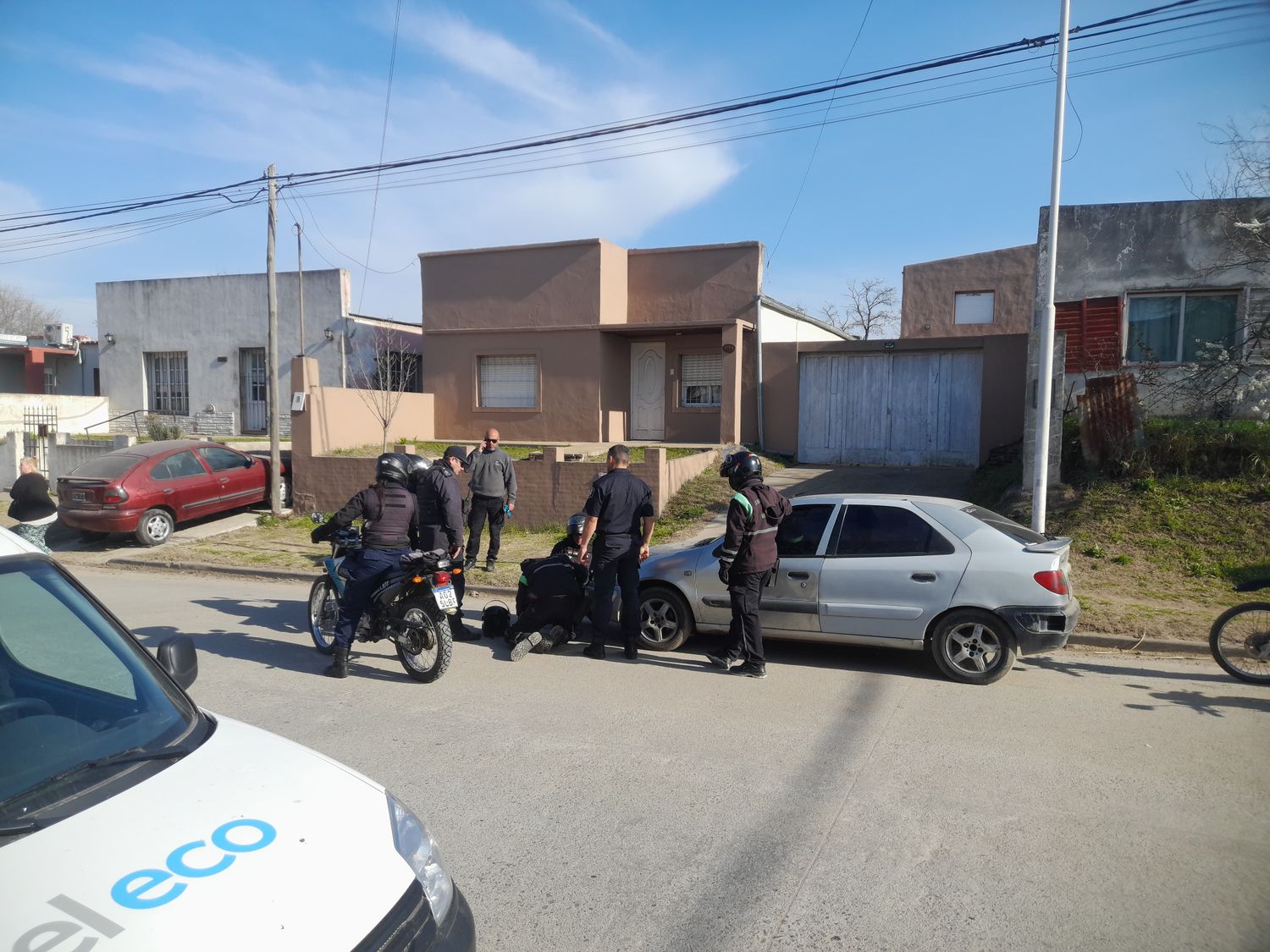 El hombre fue aprehendido en Ijurco y Labardén.