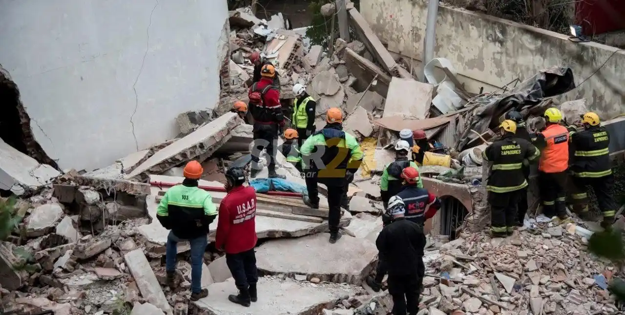 Rosario: siguen buscando al tercer desaparecido y no hay hipótesis de las causas del derrumbe de la casa