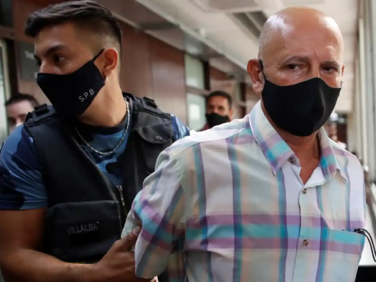 Absolvieron a un ex cura acusado de violar a una menor porque prescribió la causa