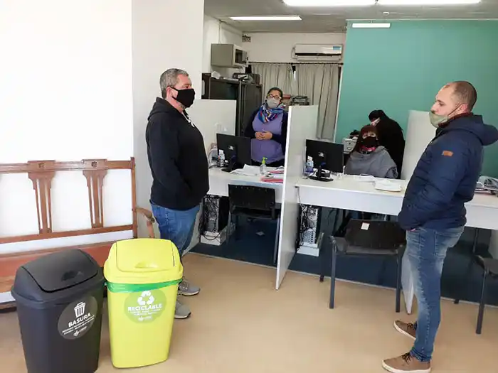 Separación de residuos en dependencias municipales