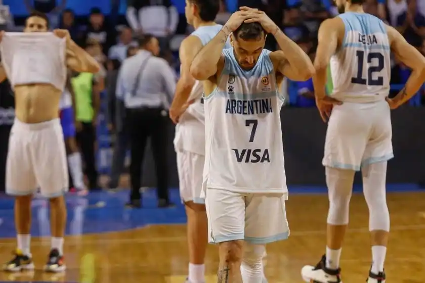 Argentina perdió ante República Dominicana y no jugará el Mundial de básquet