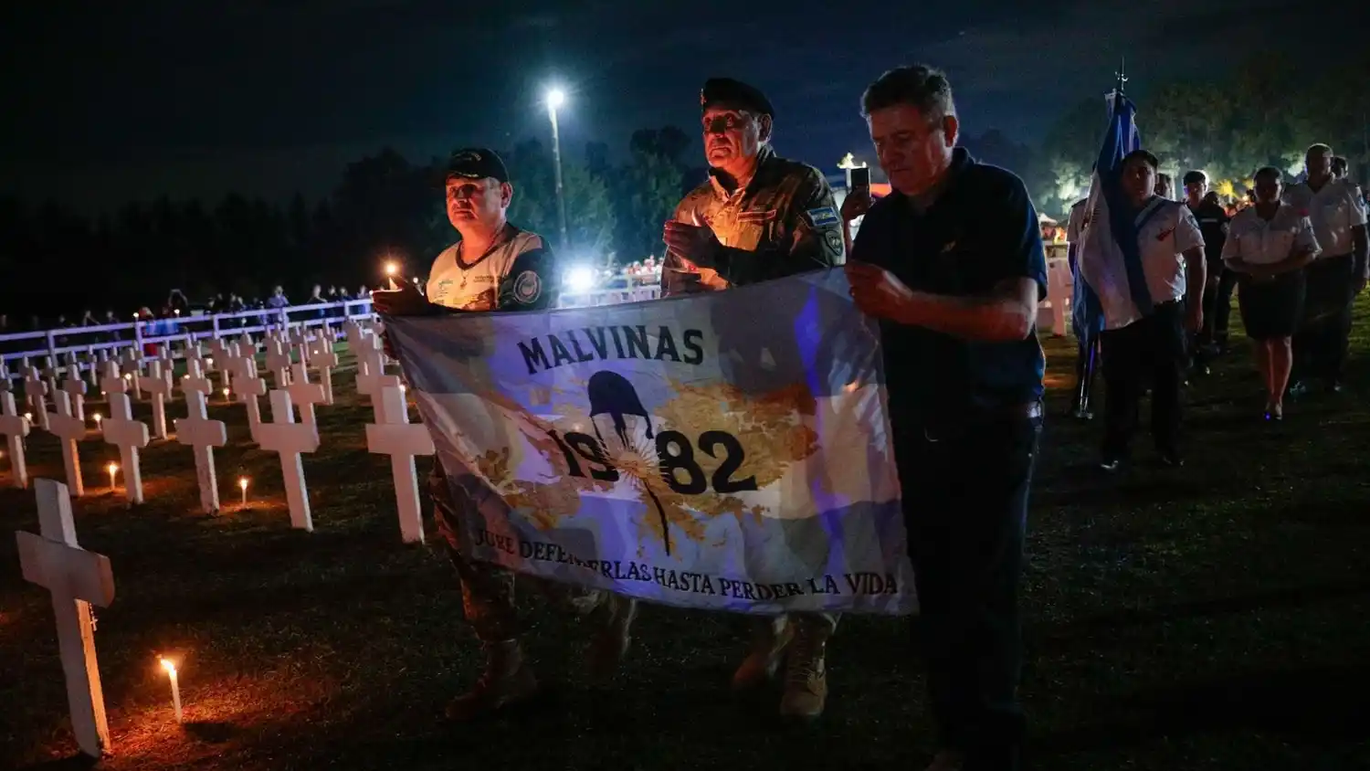 El Cenotafio de Pilar es una réplica del Cementerio de Darwin.