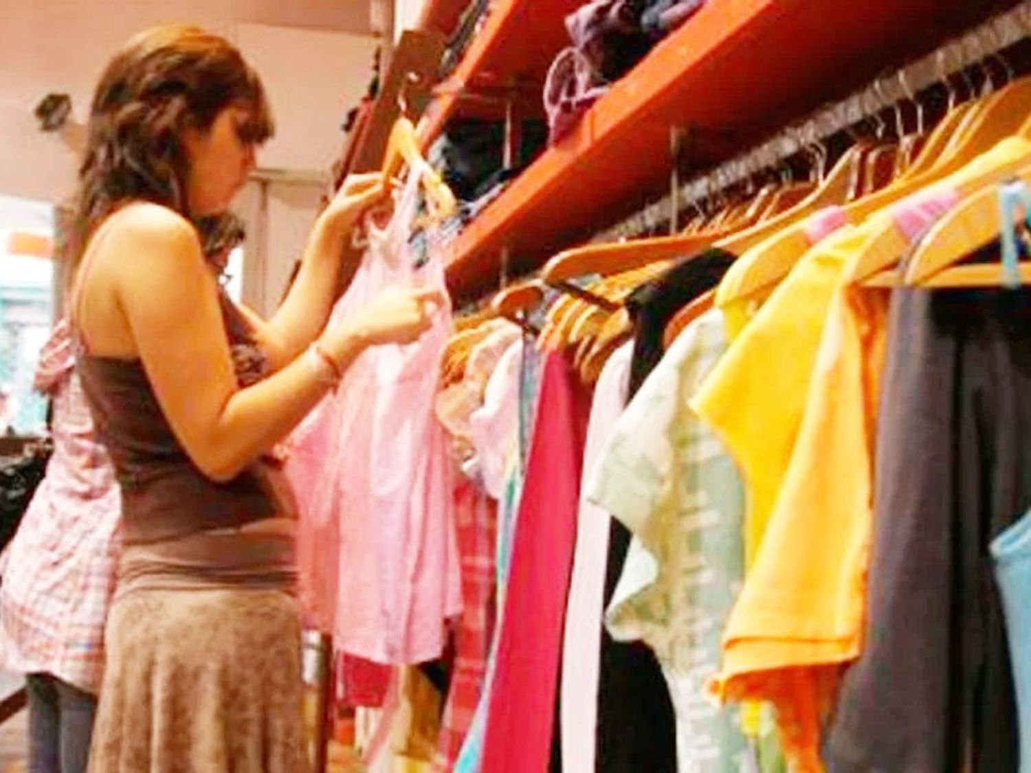Consumo de bienes y servicios registró crecimiento en mayo