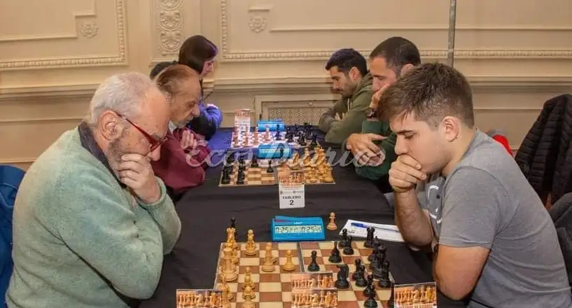 Foss Osma, Bagalá y Traversa participaron en Bahía Blanca