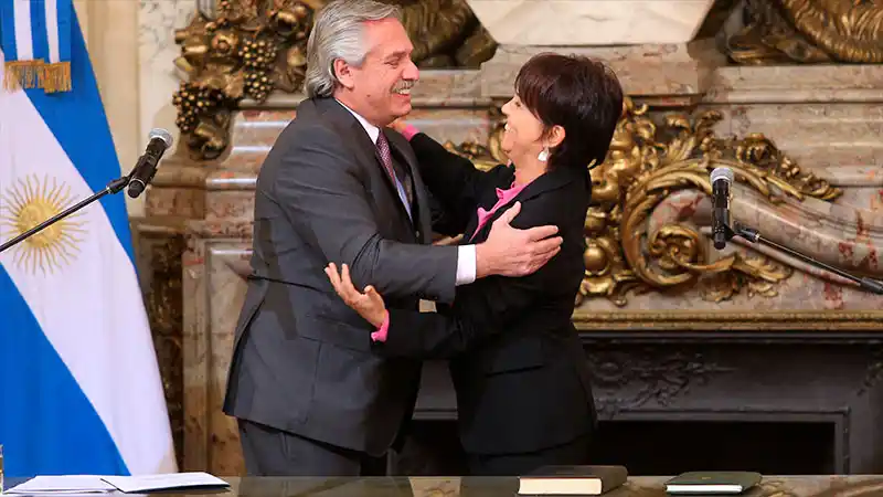 El Presidente tomó juramento a Marcó del Pont al asumir en Asuntos Estratégicos