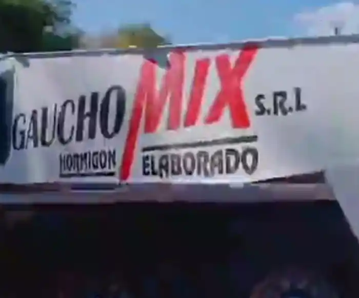 Gaucho Mix expone sus maquinarias y su potencial de trabajo en Expotan