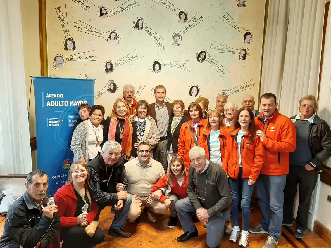 Piaggio recibió a los ganadores de la etapa provincial de Abuelos en Acción