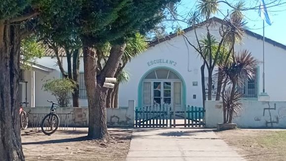 Agua contaminada en colegios de Mar del Sud: imputaron a un contratista y a tres funcionarios del Consejo Escolar
