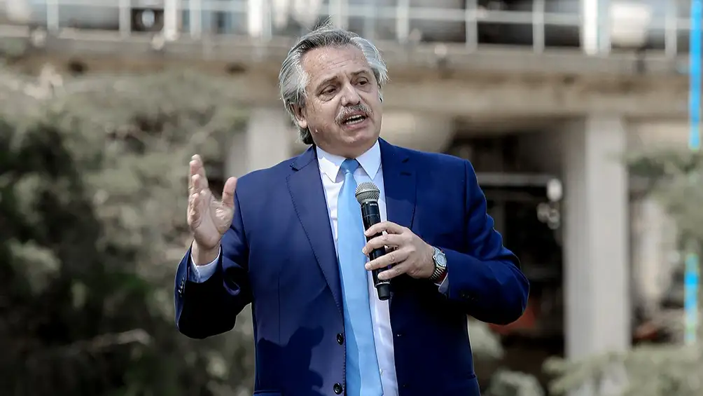 Alberto Fernández: "Devaluar es fácil, pero es una máquina de crear pobreza"