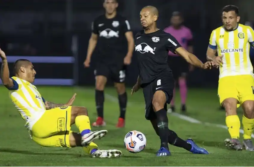 Conmebol publicó los videos del VAR que aclaran los goles anulados de Central ante Bragantino