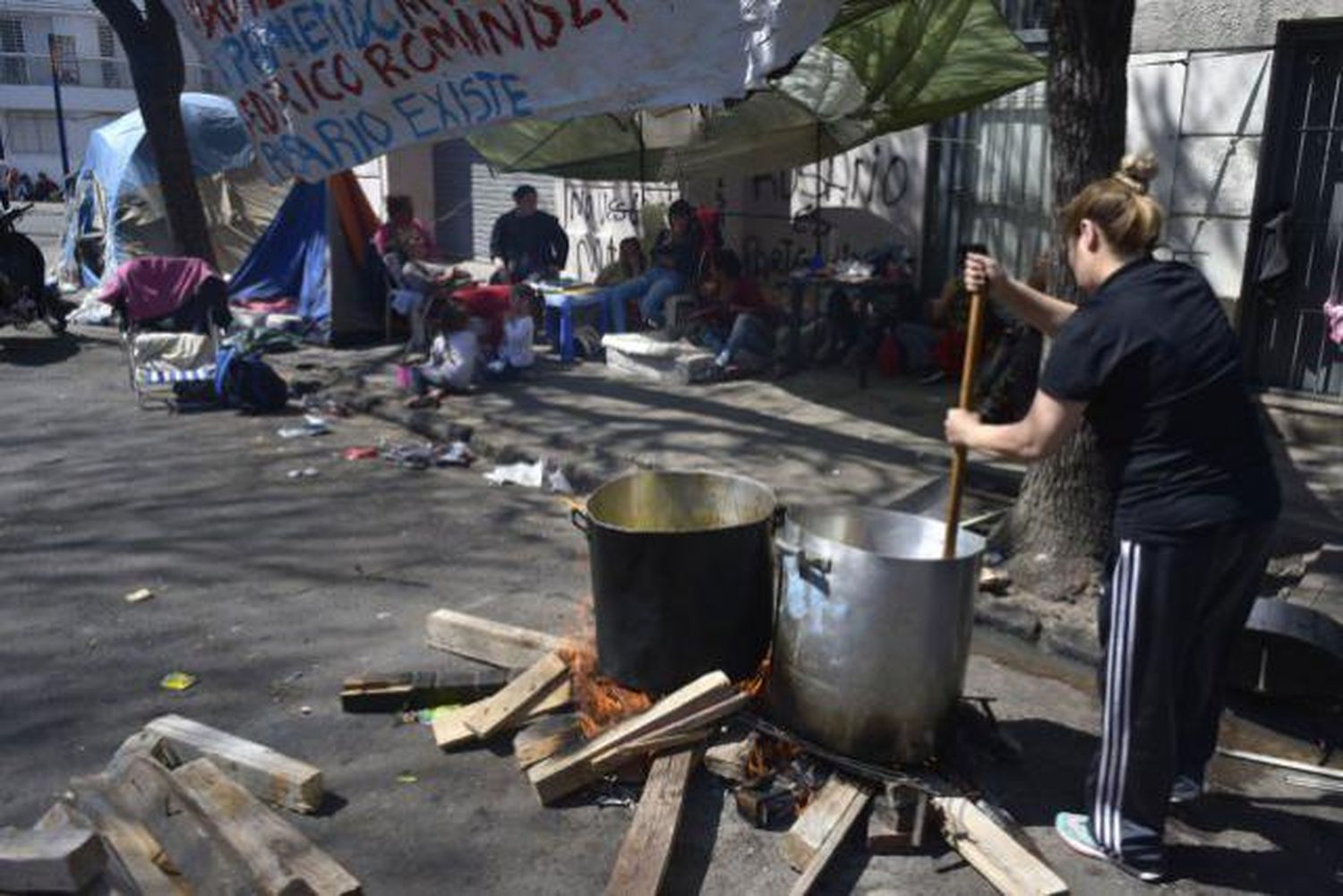 El desempleo llegó al 10,6% y afecta a más de dos millones de argentinos