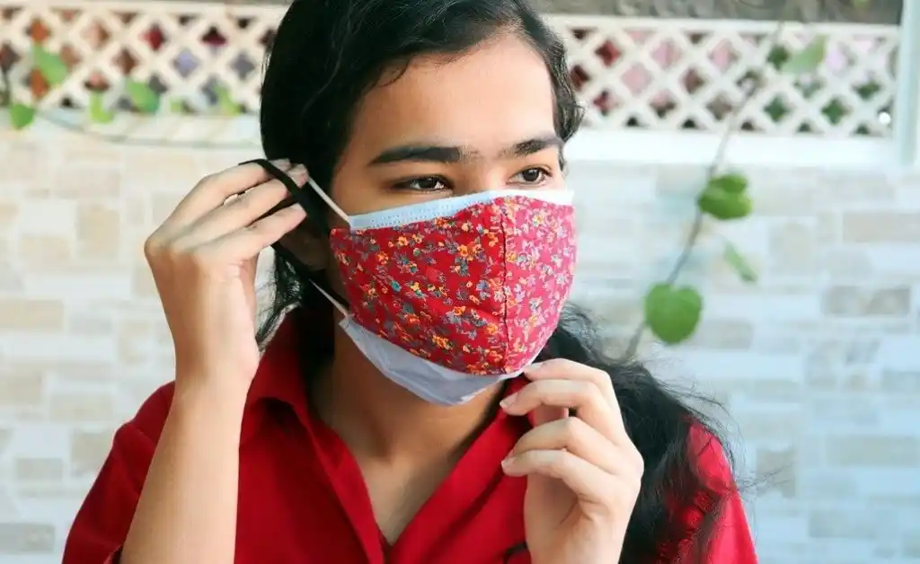 En Catamarca se deberá usar doble barbijo en espacios cerrados