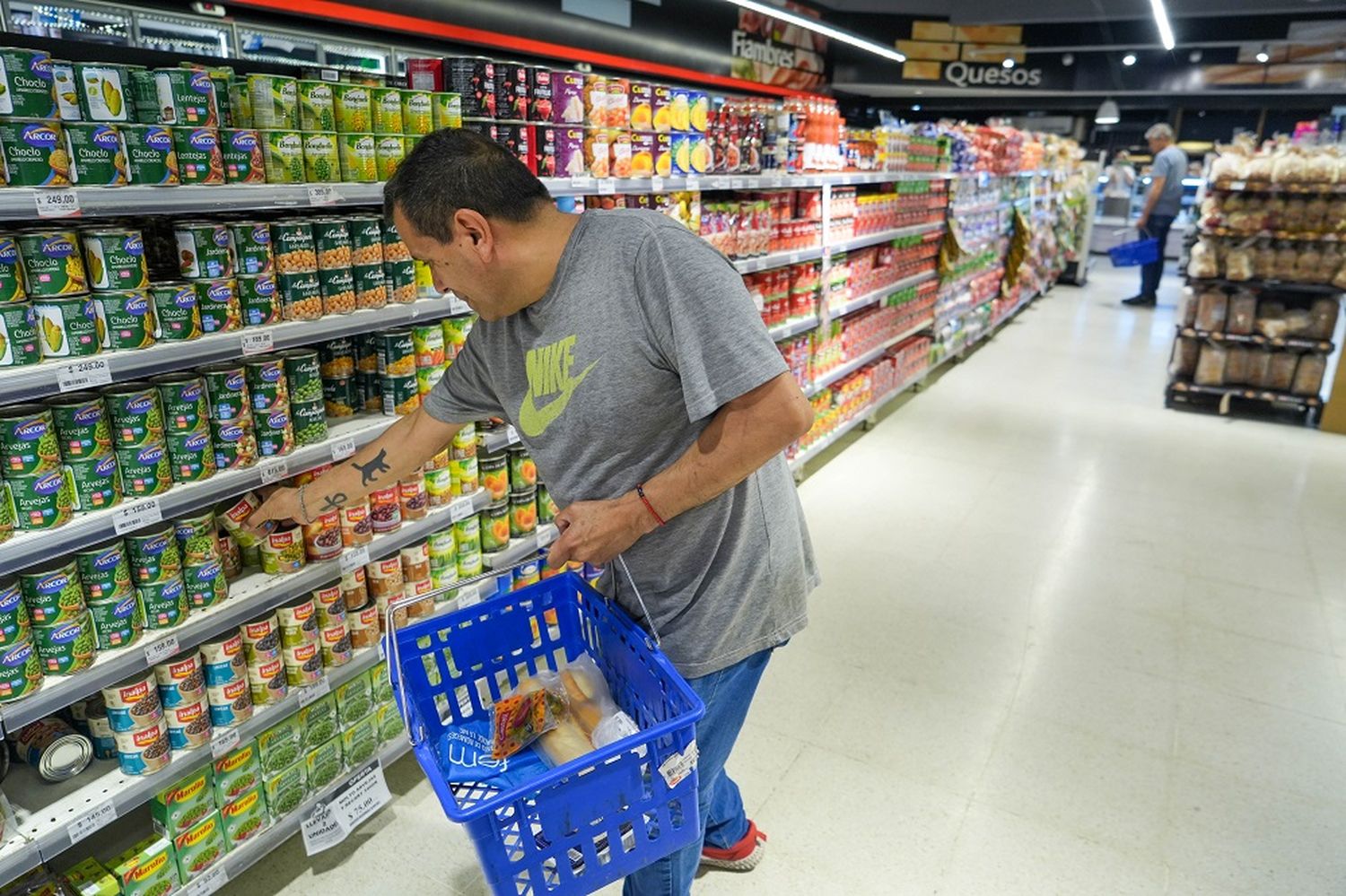 Alimentos y bebidas no alcohólicas tuvieron un incremento del 29,7 por ciento en diciembre.