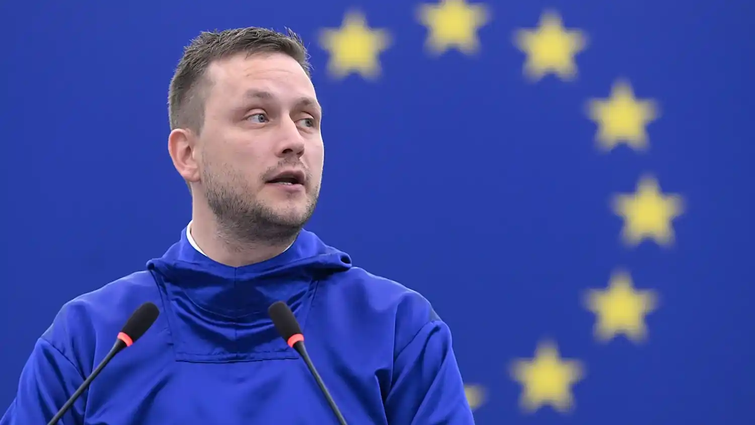 El primer ministro de Groenlandia pidió a la población “no entrar en pánico”