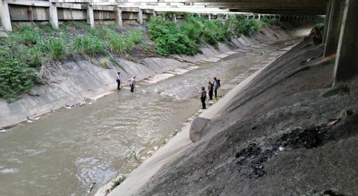 CONAS participa en la búsqueda en el río Guaire de mujer secuestrada