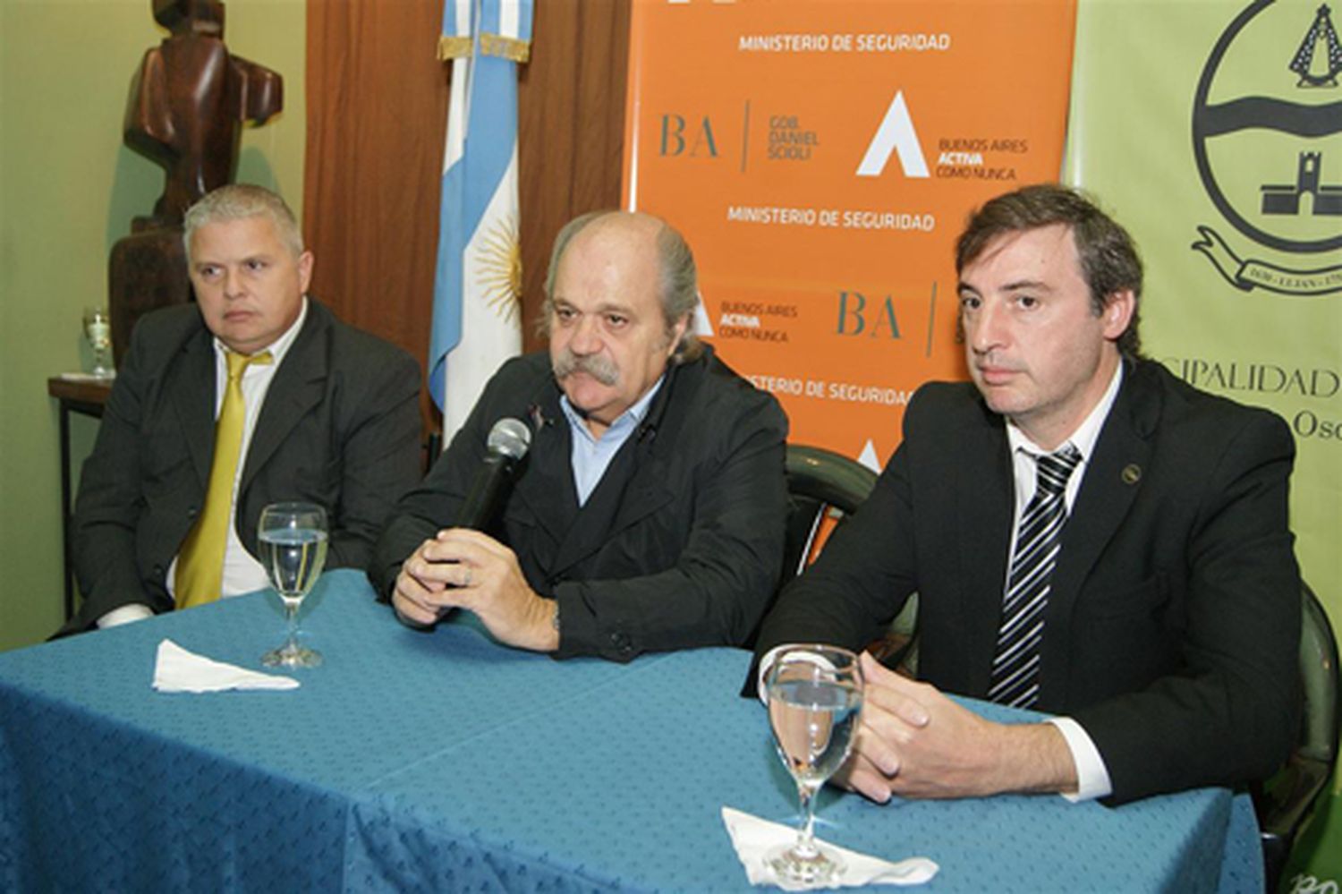 Granados y Luciani firmaron convenio para la puesta en marcha de las Patrullas Comunitarias
