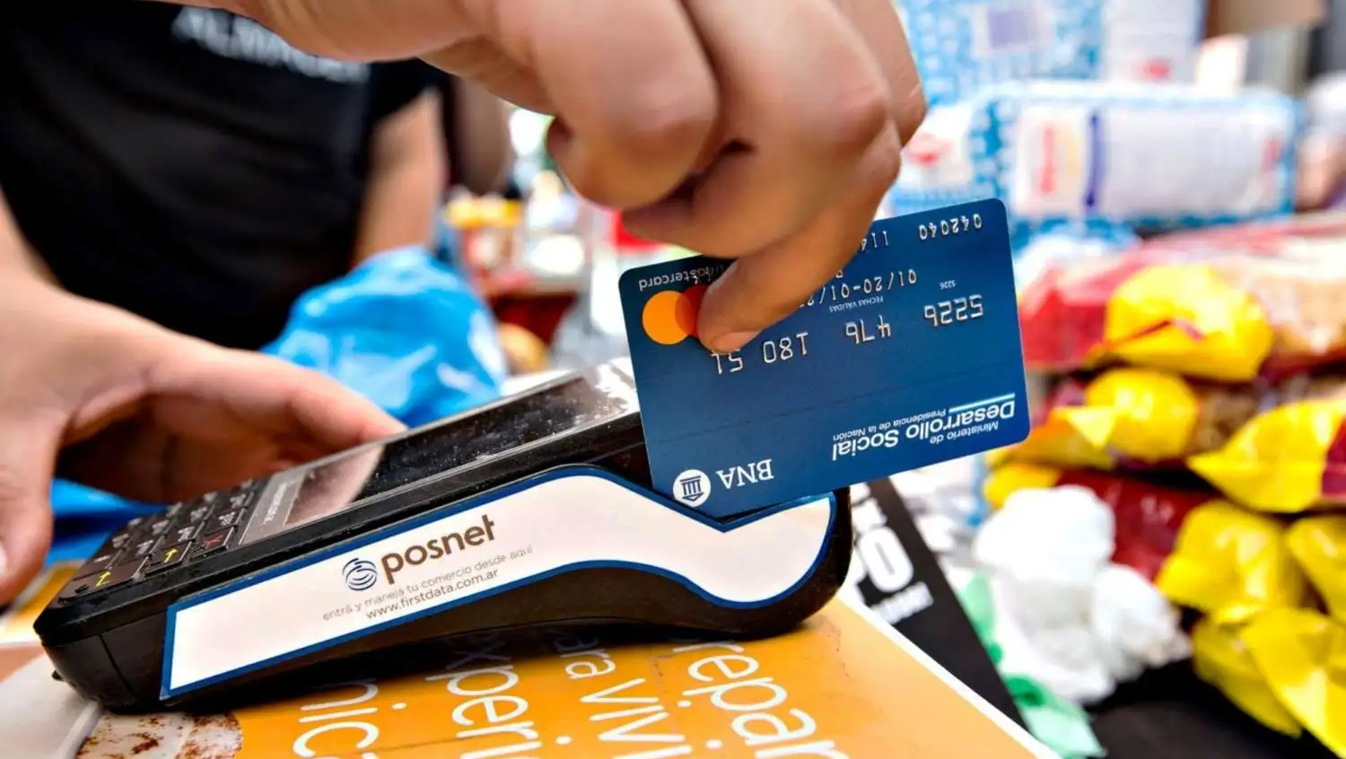 Aumentaron un 50% los fondos de la tarjeta Alimentar 