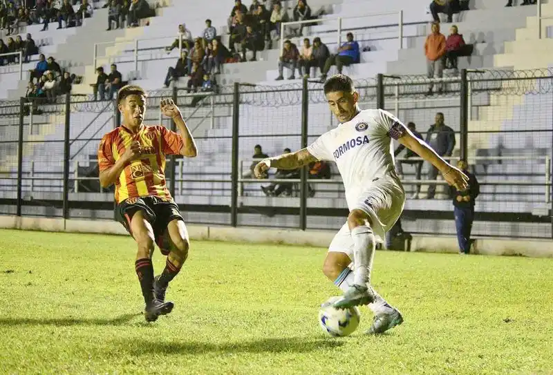 Sol recibe a Sarmiento y San
Martín visita a Boca Unidos