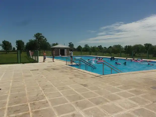 Una niña casi se ahoga y está en estado crítico en el hospital San Roque