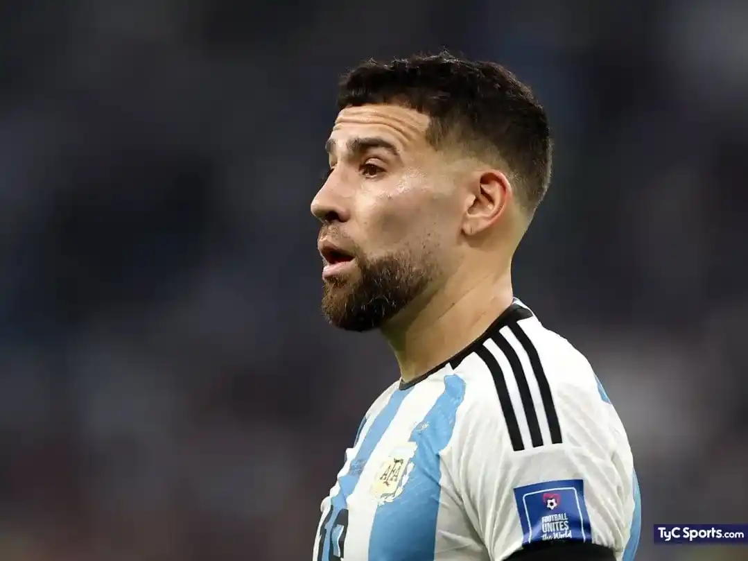 La AFA pide amnistía a la FIFA para que Nico Otamendi puede estar en el debut mundialista de la Scaloneta. Foto:AFA