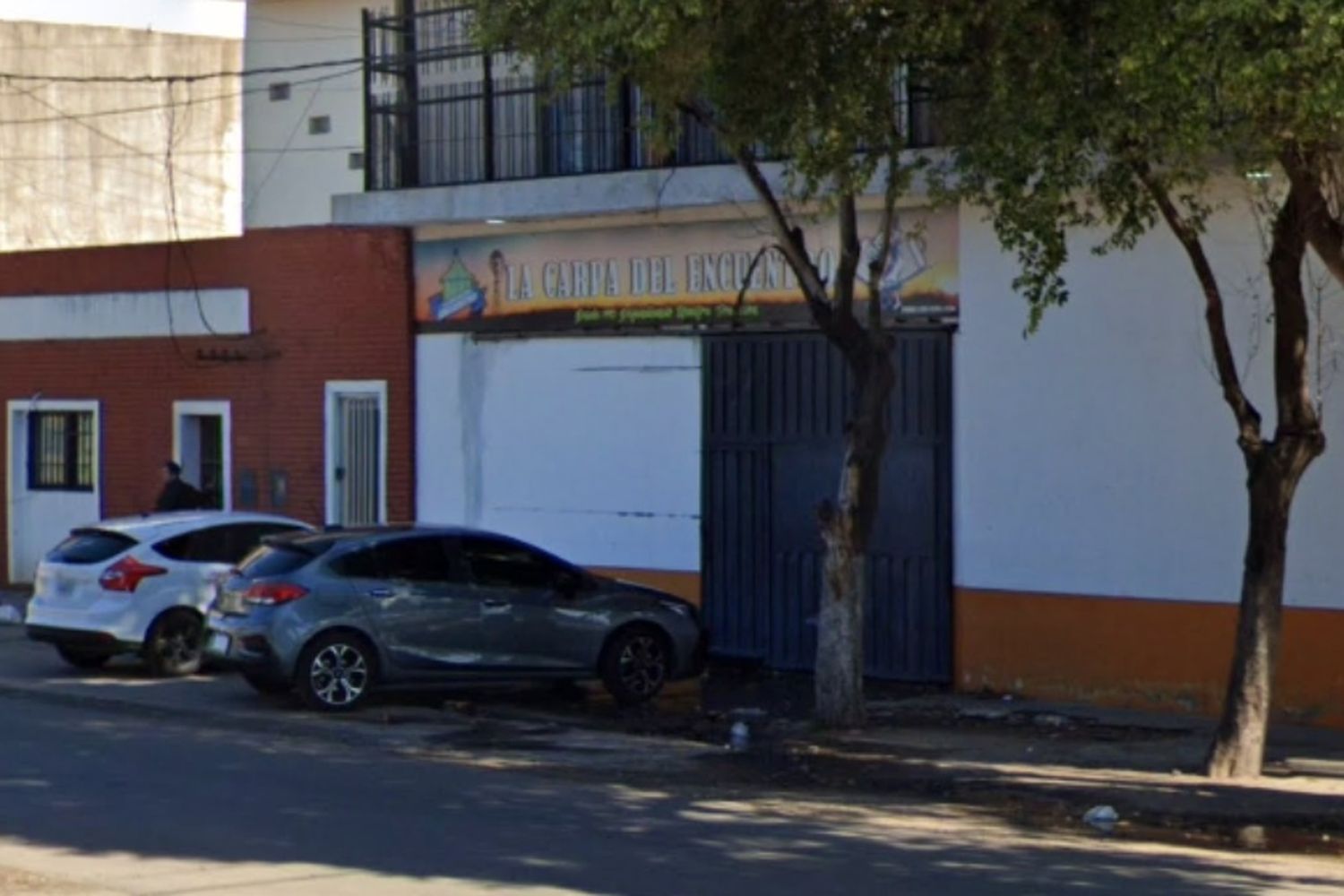 Club en zona oeste.