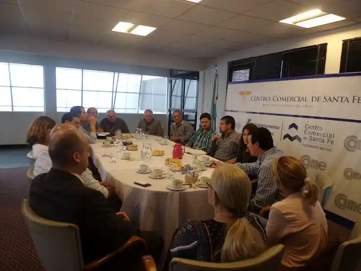 Se debatió la adhesión a la ley de Descanso Dominical