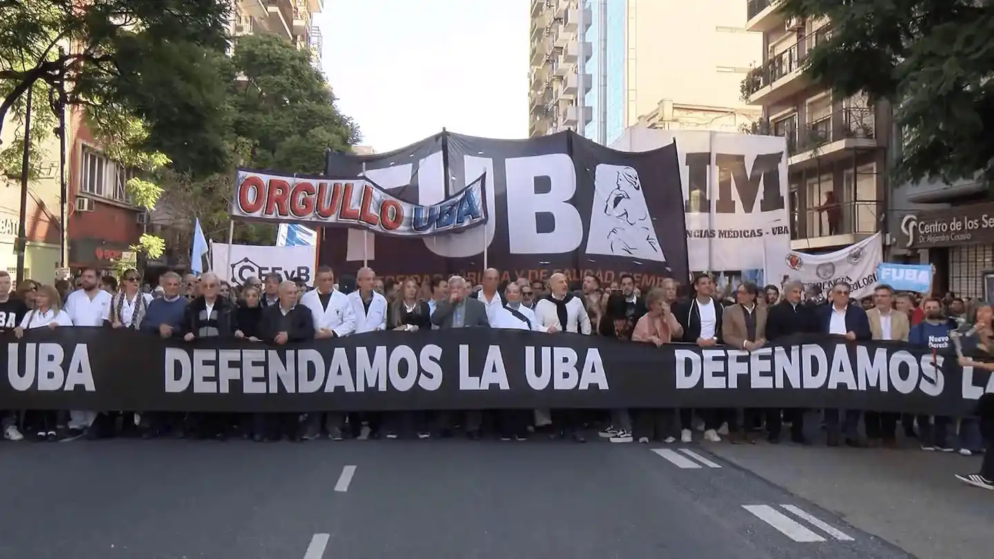 Marcha Federal Universitaria con epicentro en Plaza de Mayo