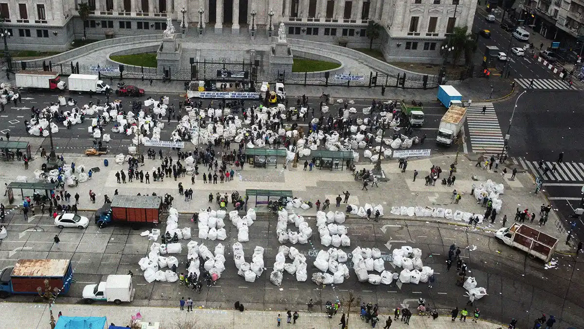 De qué se trata la Ley de Envases, que retomó su debate en el Congreso Nacional