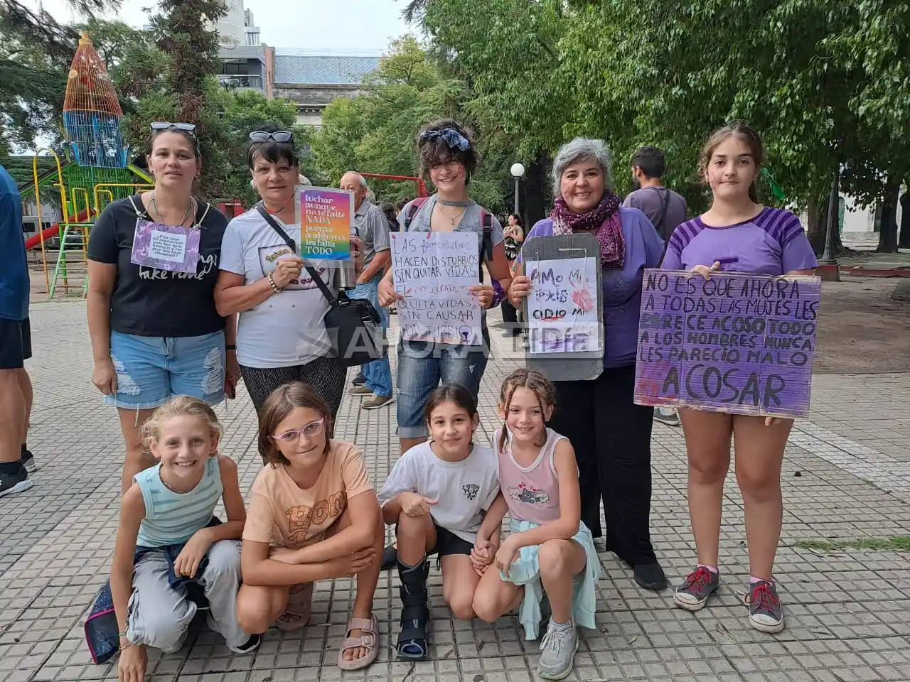 8M GUALEGUAYCHU MARCHA MUJERES - 2