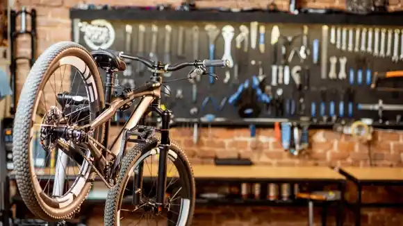 “Empleo Verde Recargado": curso intensivo de reparación y mantenimiento de bicicletas