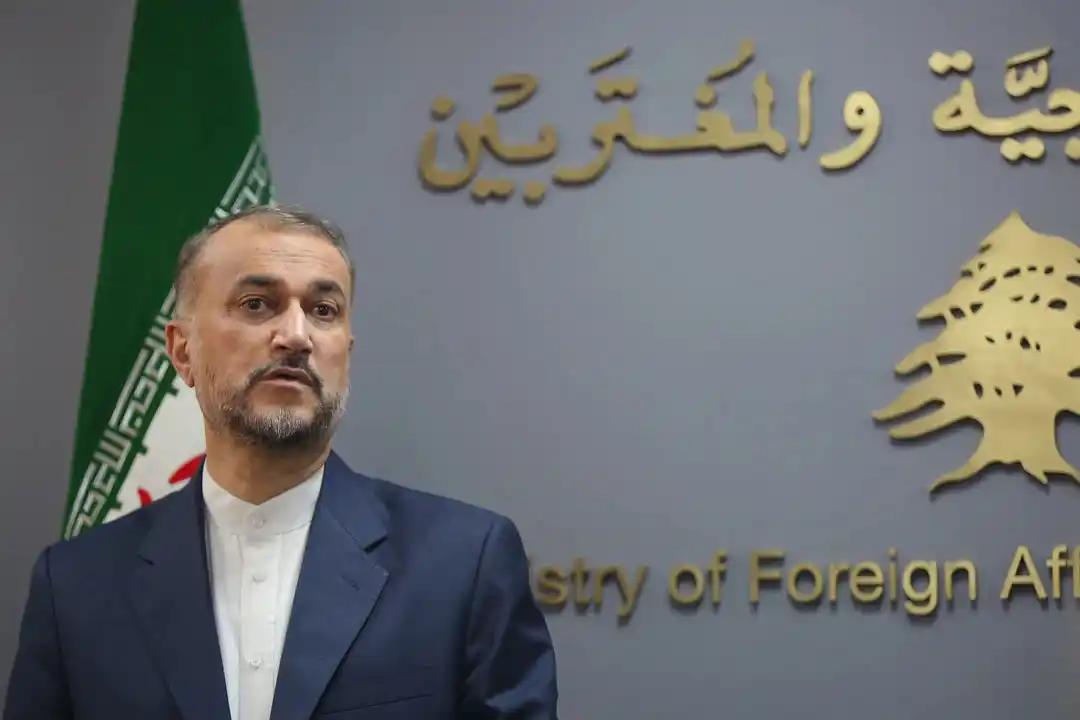 El canciller de Irán abordó la crisis con Israel con altos funcionarios de la ONU y China