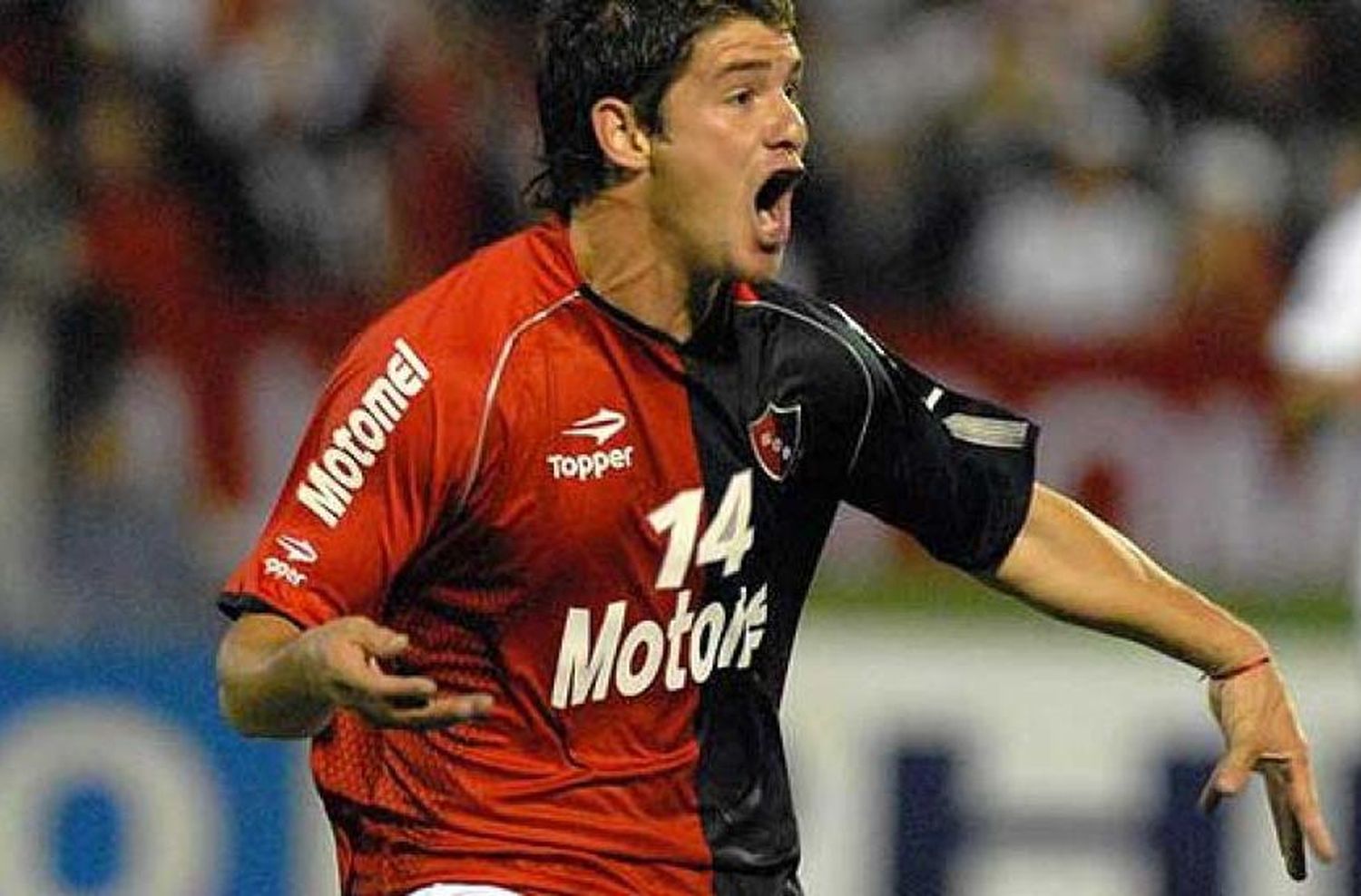 Newell’s va por otro ex