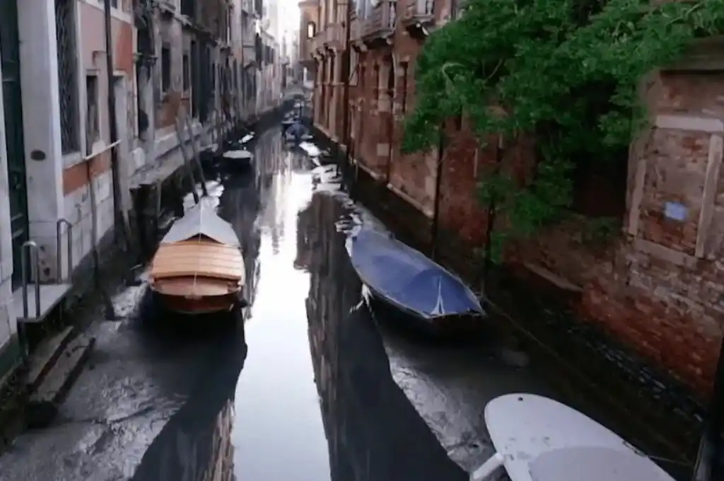 Impactante imagen de Venecia sin agua