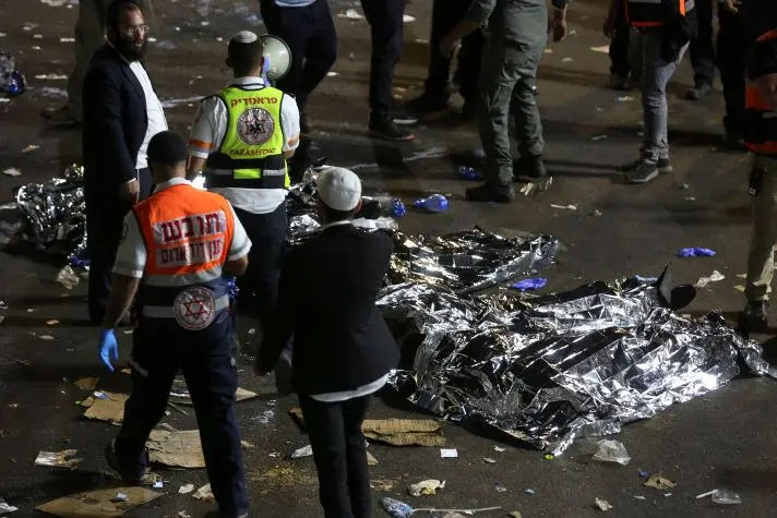 ESTAMPIDA EN ISRAEL deja decenas de muertos