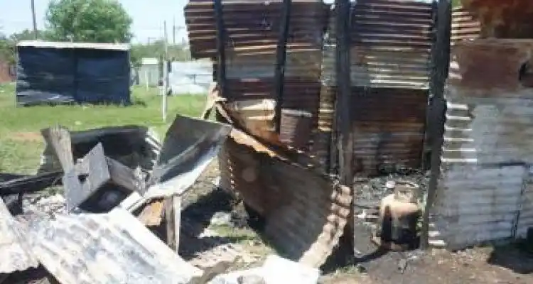 Casilla destruida por el fuego