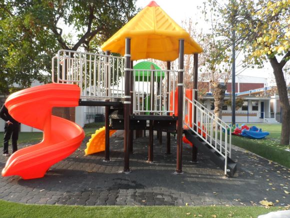 Se realizó la apertura de sobres para la compra de juegos infantiles