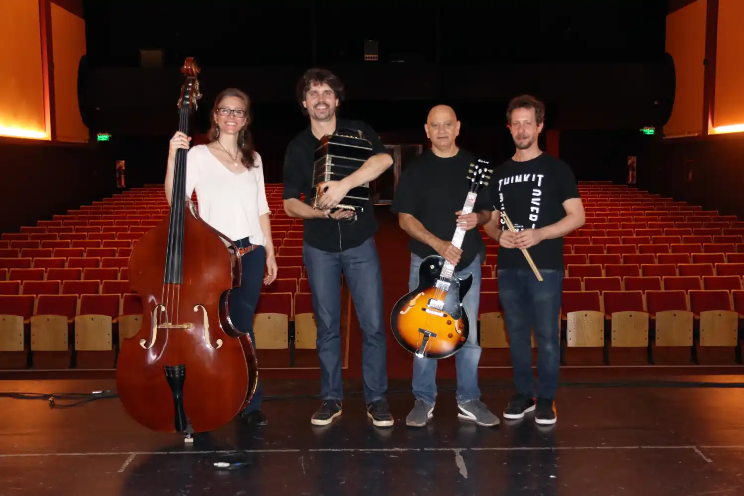 40 dedos resignifica la música de Piazzolla con una propuesta que combina diversos géneros