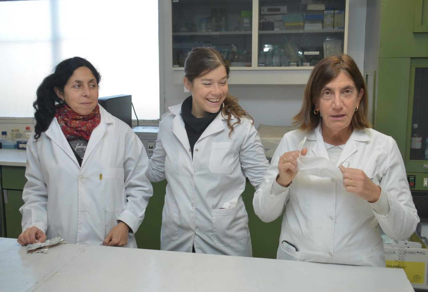 El Laboratorio de Virología se reorganizó para dar respuesta a la nueva demanda de muestras