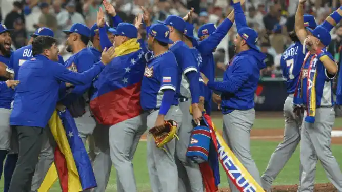Venezuela vence a Italia y avanza a la gran final del Clásico Mundial de Béisbol